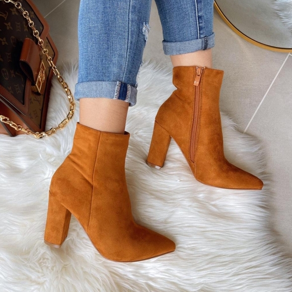 Shoes - Just In  Libia boots